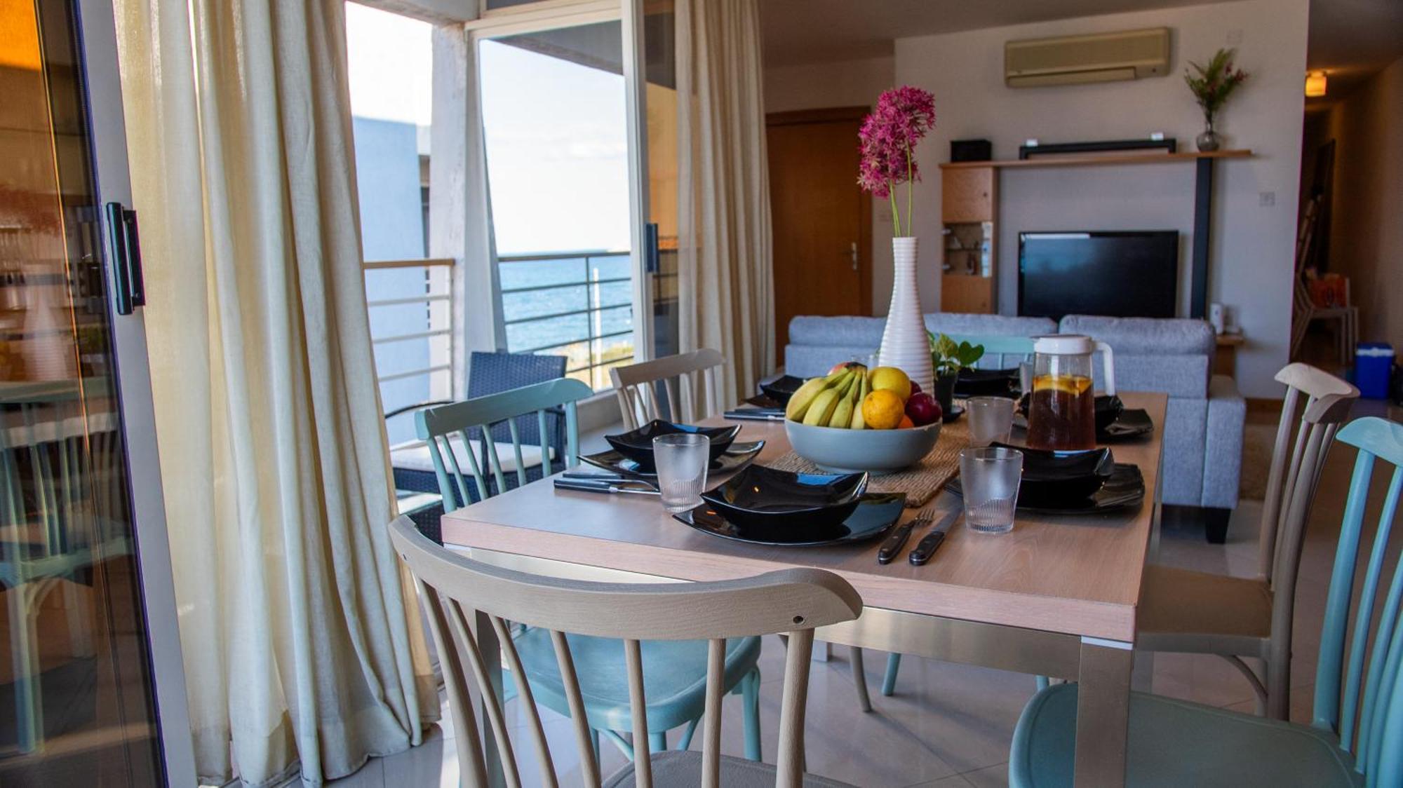 Mellieha Bay 3 Bedroom Apartment "Coastal Comfort" Bagian luar foto