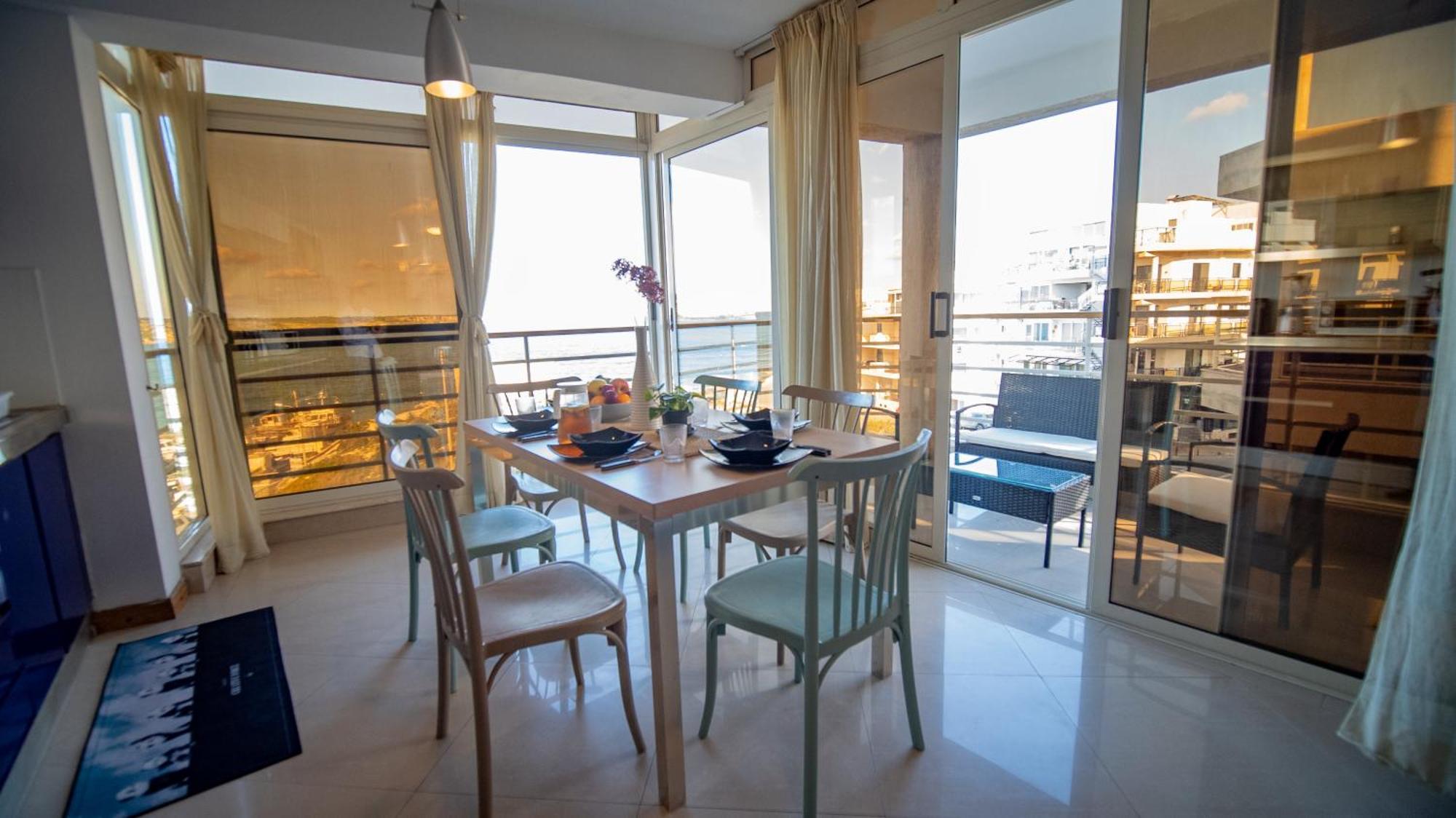 Mellieha Bay 3 Bedroom Apartment "Coastal Comfort" Bagian luar foto